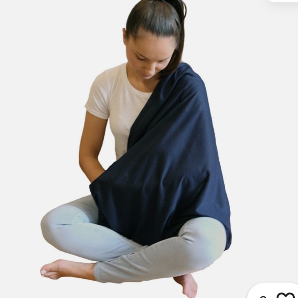 NWOT Navy Infinity Nursing Scarf Breastfeeding Cover